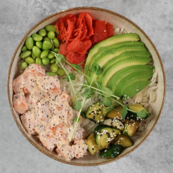 Боул з лососєм